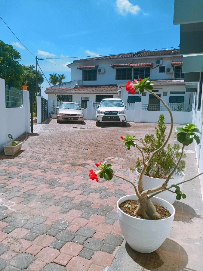 Cozy Corner House #4 Bedroom #3 Bathroom Ipoh Esterno foto