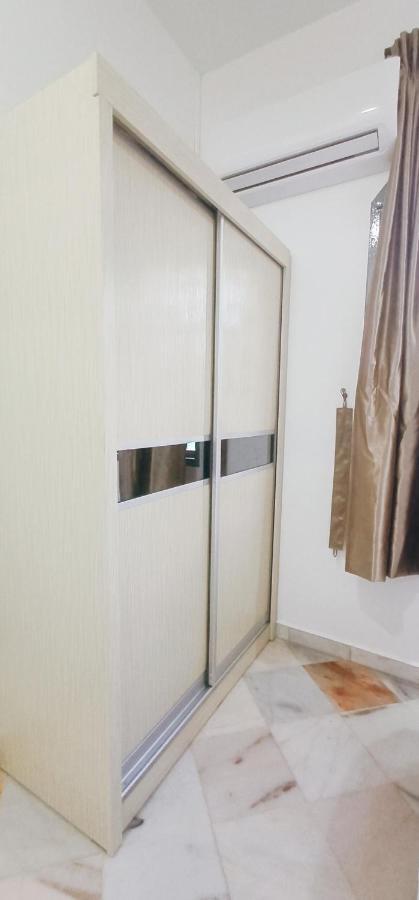 Cozy Corner House #4 Bedroom #3 Bathroom Ipoh Esterno foto